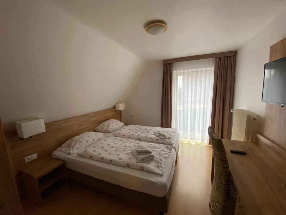 Pension Im Heidort Oyten Esterno foto